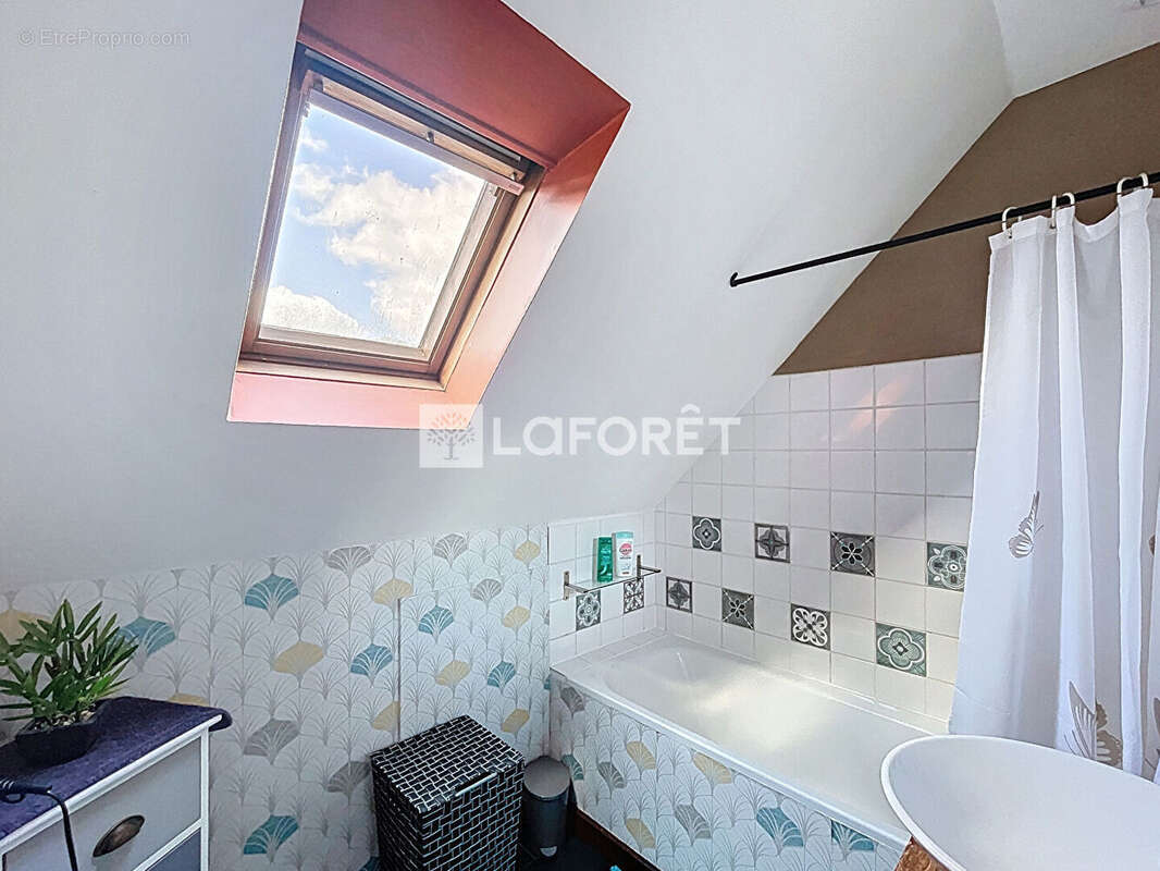 Maison à LA GACILLY