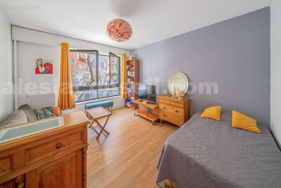 fria3-erni-sej - Appartement à PARIS-14E