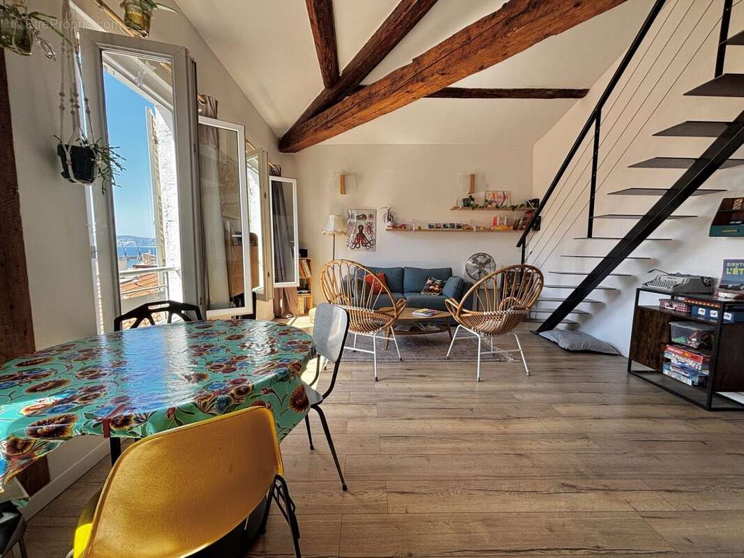 Appartement 43 m² à Marseille-2e  - photo 4