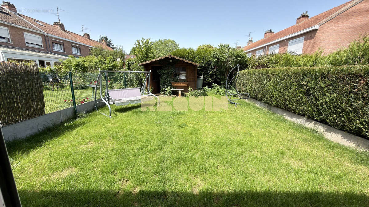 Maison à FACHES-THUMESNIL