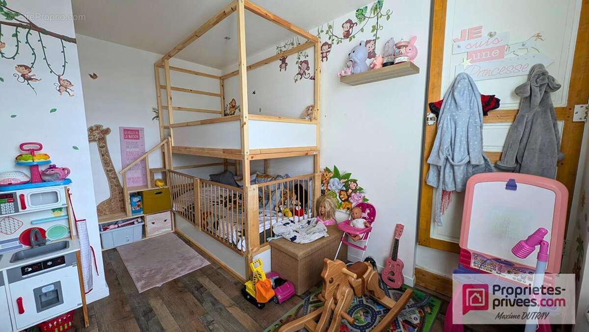 Maison à CHATEAU-RENAULT