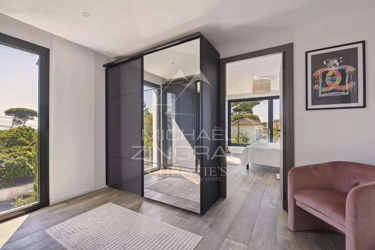 Maison à ANTIBES