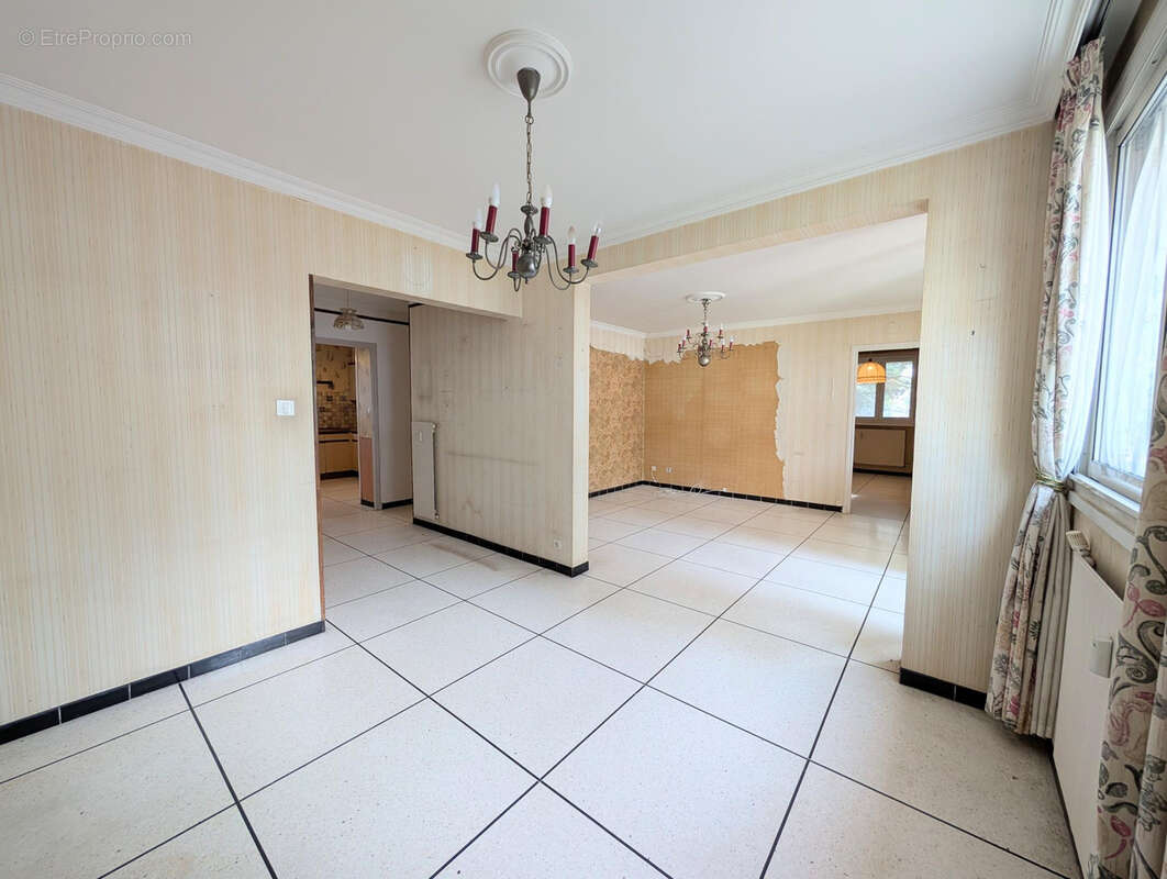 Appartement à CASTELNAU-LE-LEZ