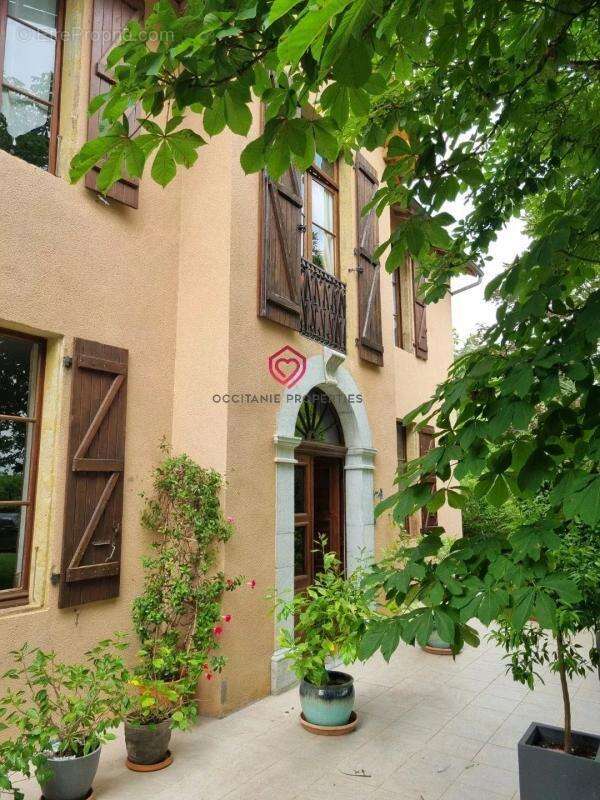 Maison à JU-BELLOC