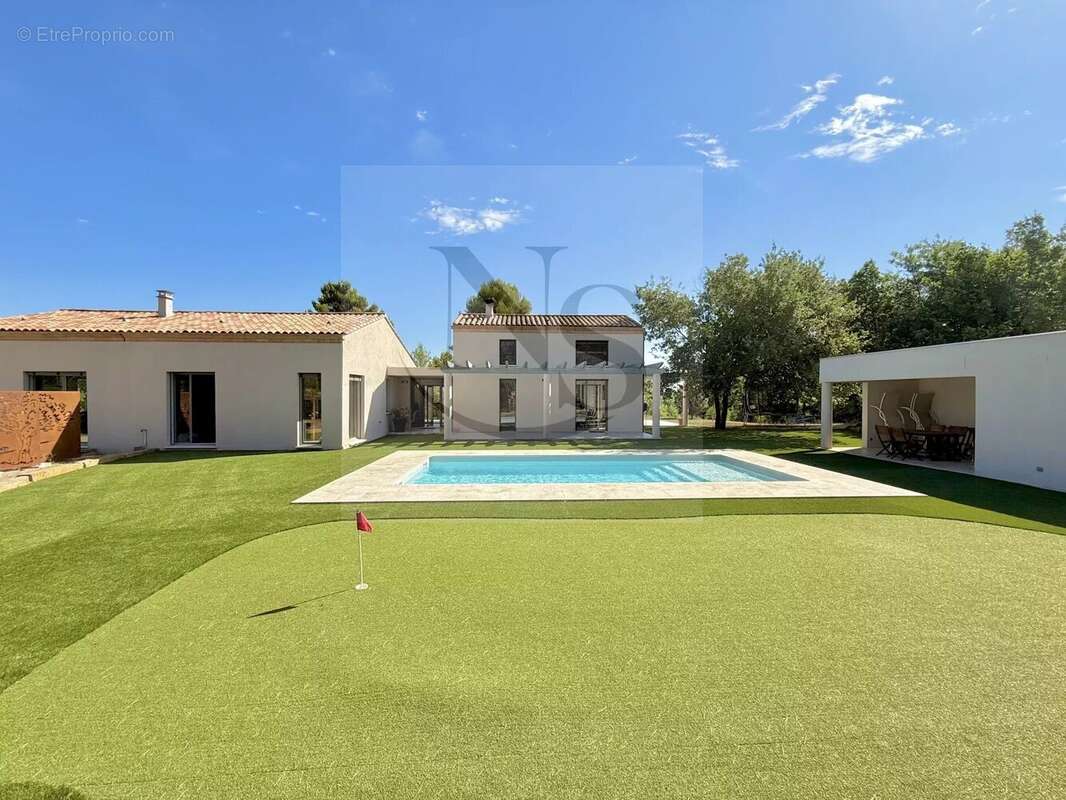 Maison à AIX-EN-PROVENCE