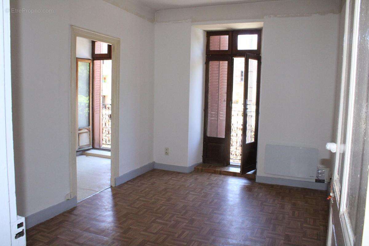 Ensemble immobilier avec plus de 830 m² exploitables. Fort potentiel de rentabilité - photo 17
