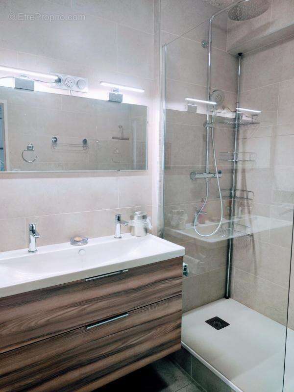 Appartement à LYON-6E