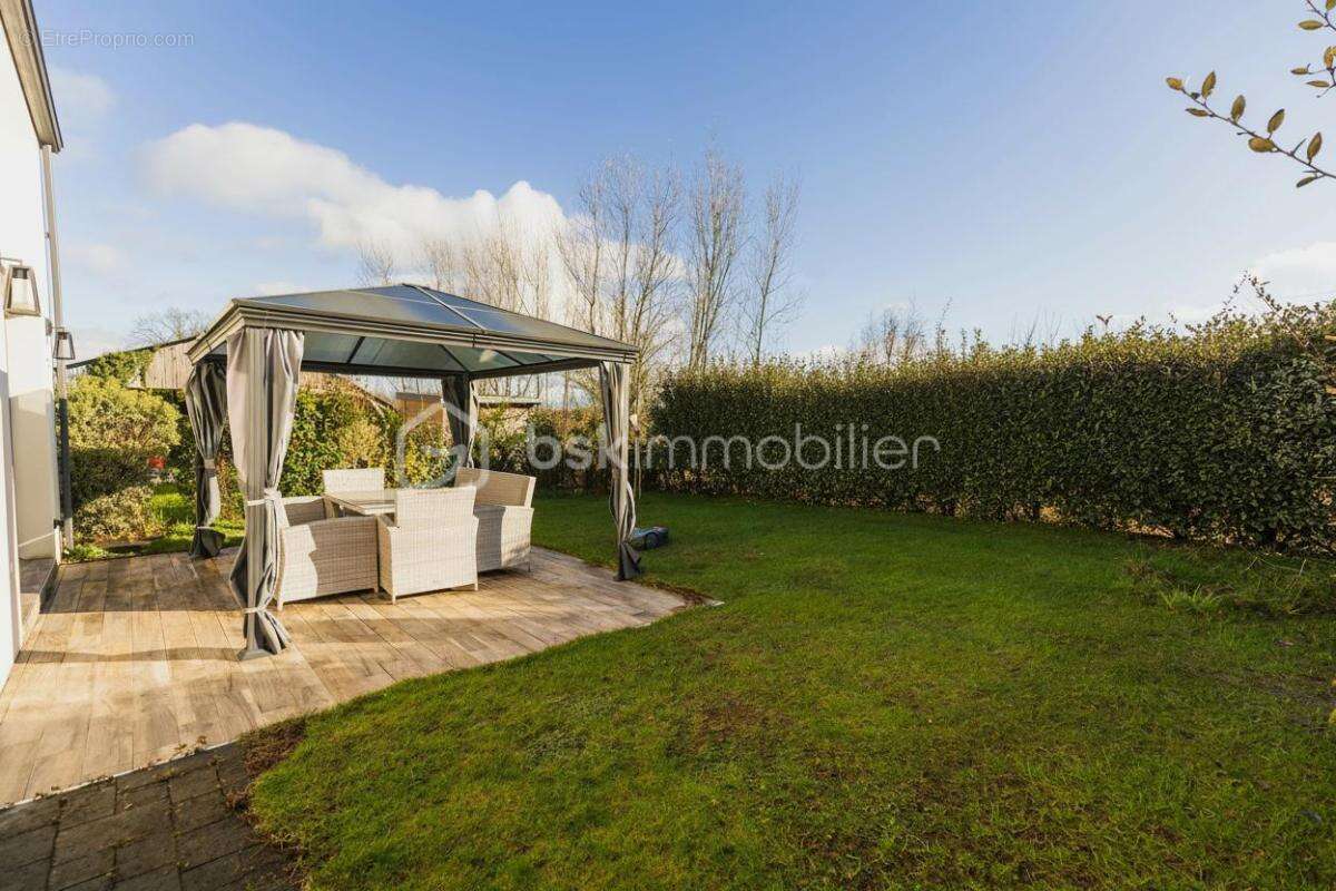 Maison à LA CHAPELLE-THOUARAULT