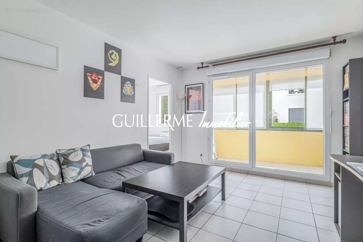 Villeurbanne - Appartement T2, Loggia - photo 3