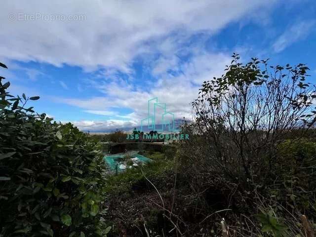 Maison à CHAPAREILLAN