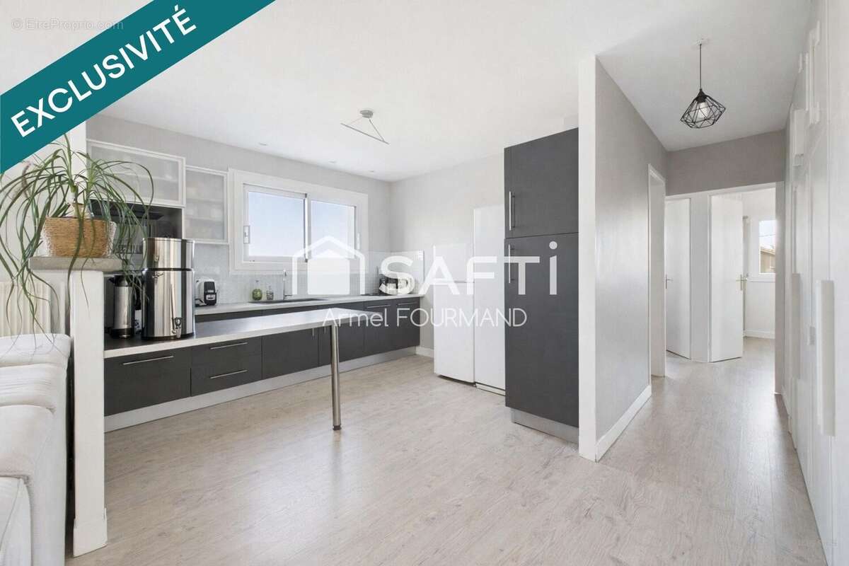 Photo 3 - Maison à SAINT-GELAIS