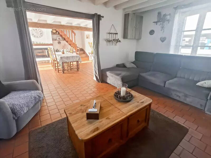 Maison à BAILLEAU-L'EVEQUE