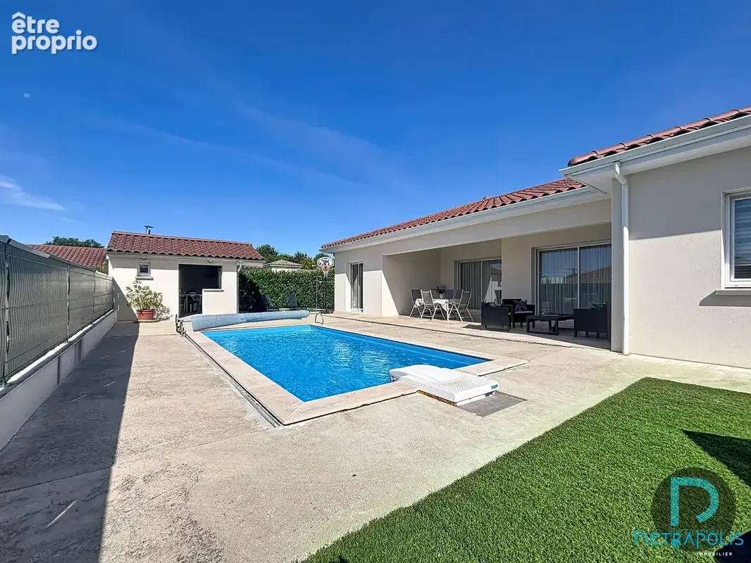 Maison à VONNAS