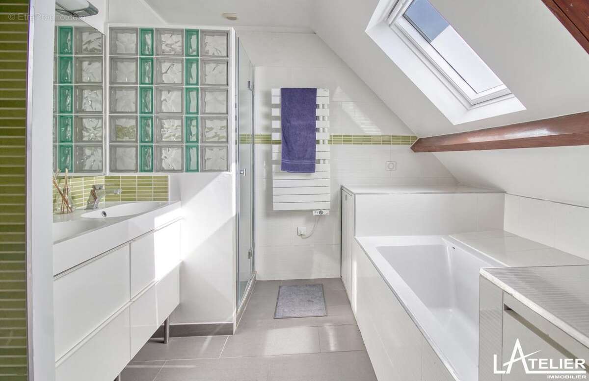 Maison à MAREIL-MARLY