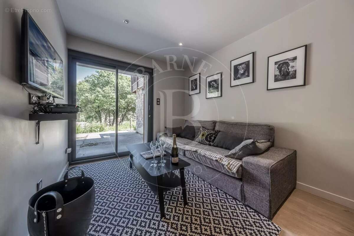 Appartement à LA PERRIERE