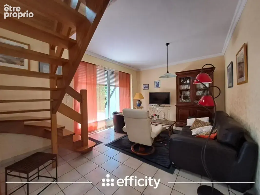 Maison 6 pièces 123 m² à vendre à Peumerit (29710) - photo 6