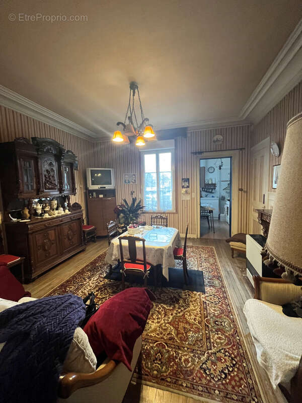 Appartement à SAINTE-SAVINE