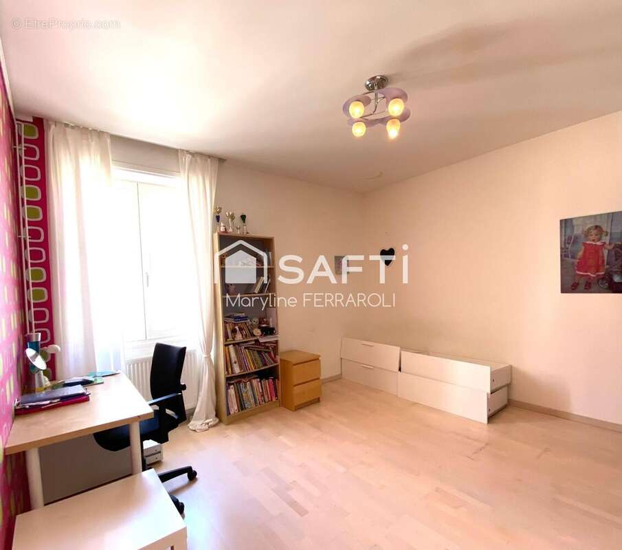 Photo 9 - Appartement à STRASBOURG