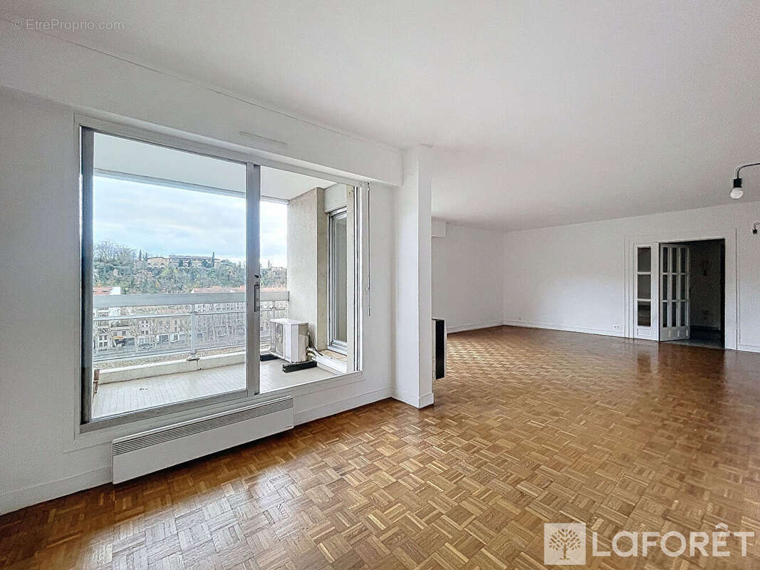 Appartement à LYON-4E