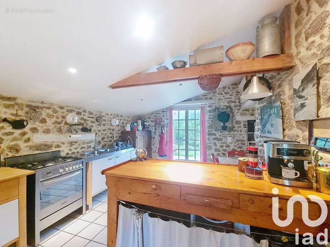 Photo 9 - Maison à ROSTRENEN