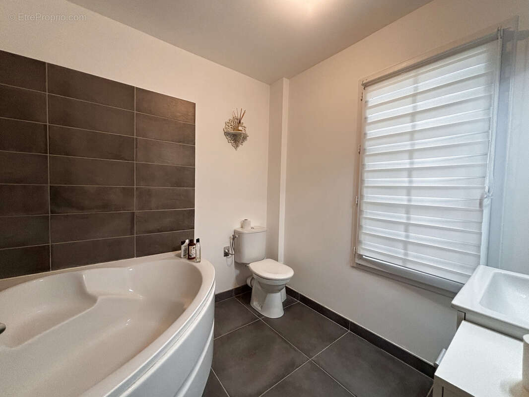 Maison à PRECY-SUR-OISE