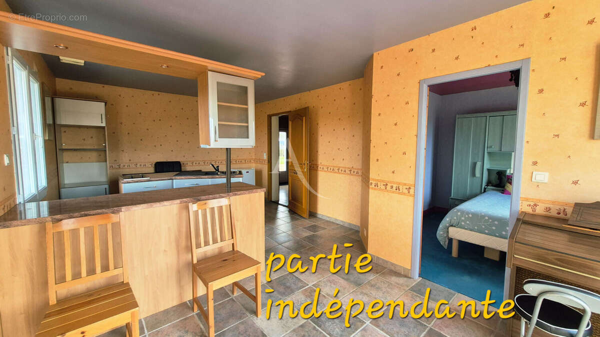 Maison Saintes 5 pièce(s) avec piscine et son appartement dédié - photo 16