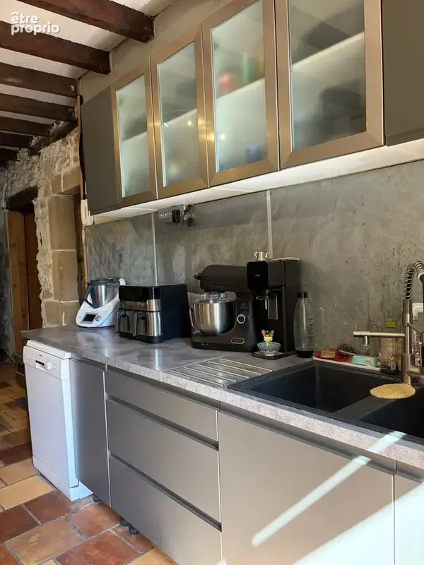 Ancien corps de ferme en pierre à Châtillon-Saint-Jean   Le charme de l'ancien, une maison de famille - photo 13