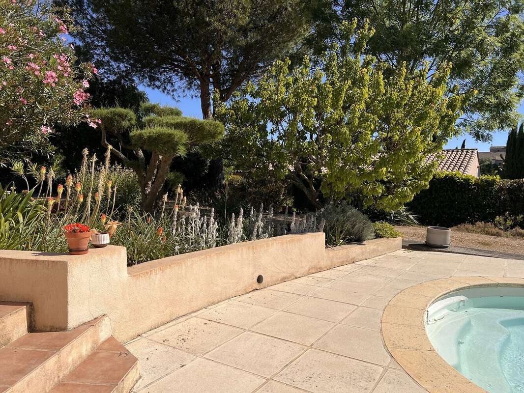Maison de Plain-Pied avec Piscine aux Portes de Carcassonne - photo 12
