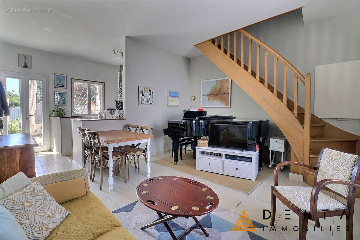 Maison 73.9 m² sur 496 m² de parcelles - photo 4