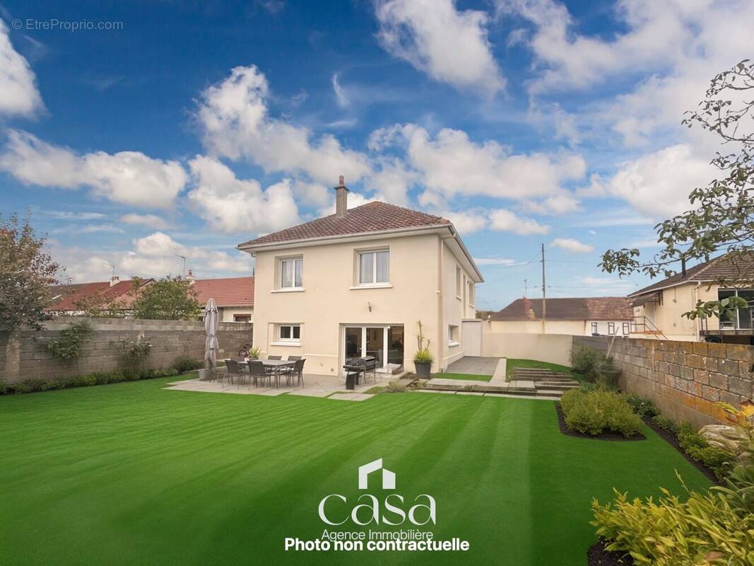 Maison à OUISTREHAM