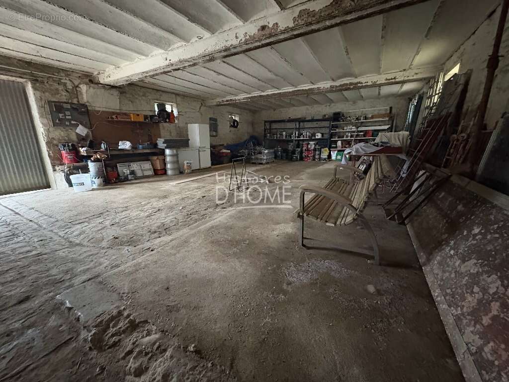 Maison à JOUY-LE-CHATEL