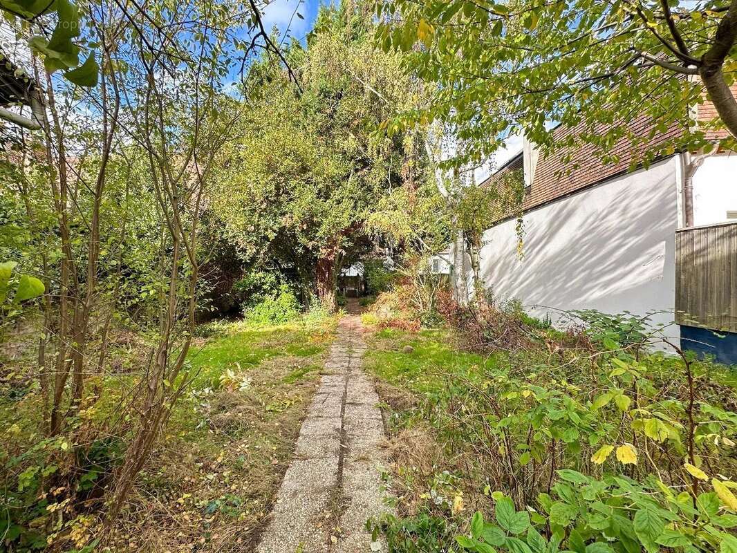 Maison à BOURG-LA-REINE