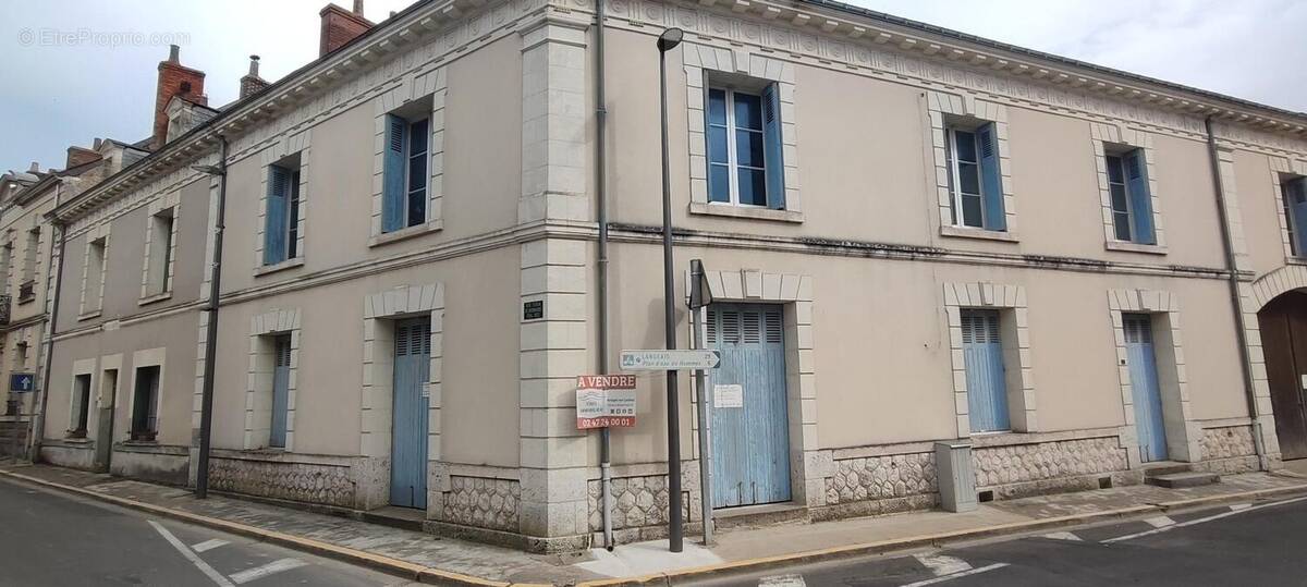 Photo 1 - Maison à CHANNAY-SUR-LATHAN