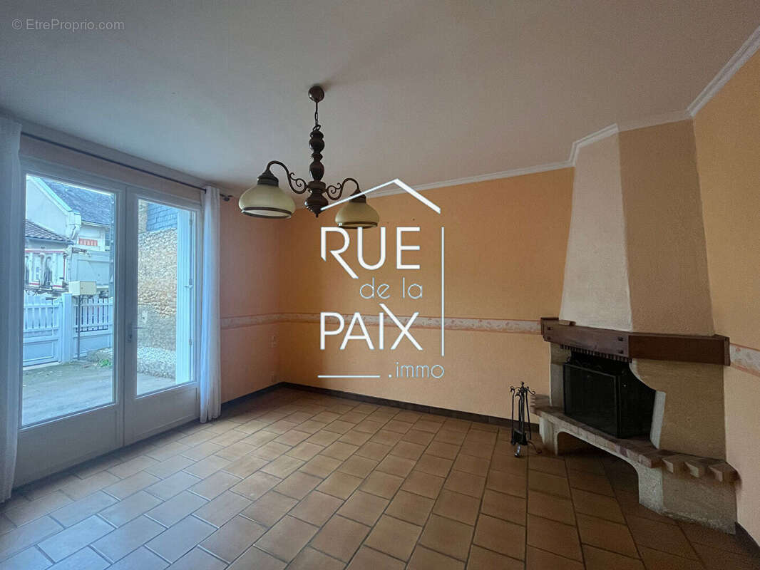 Maison à AIRVAULT
