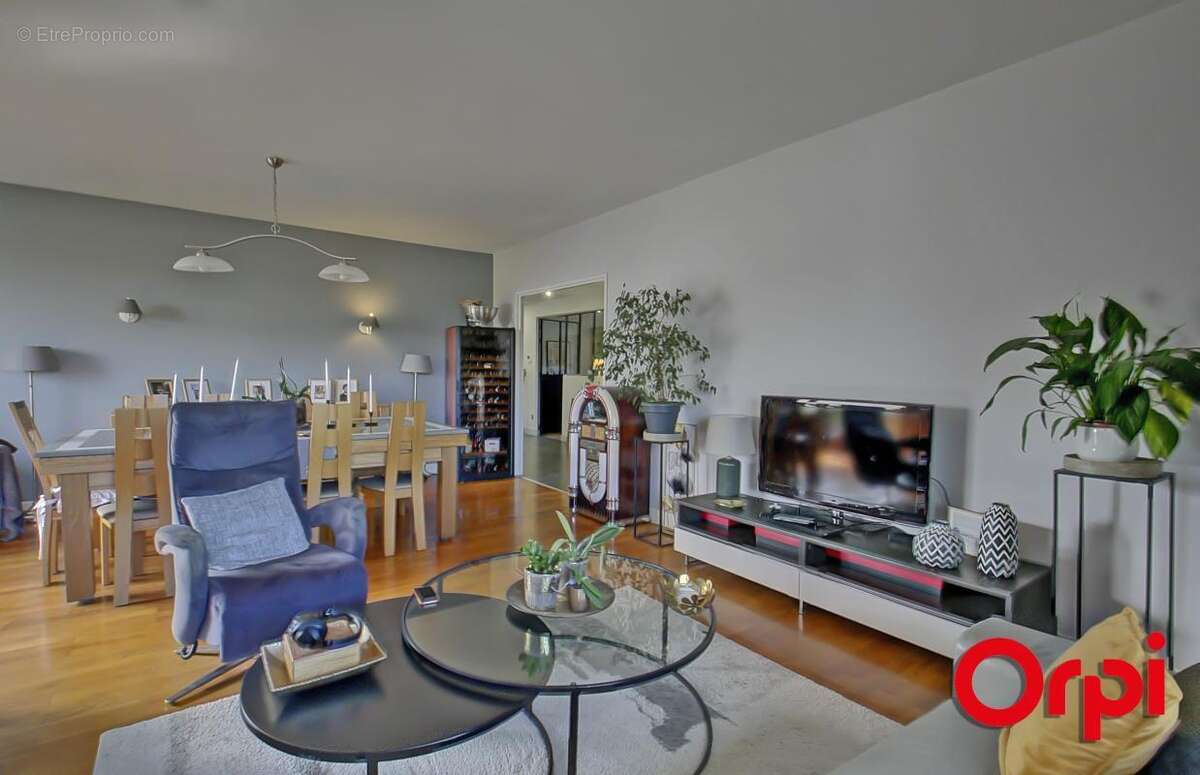 Appartement à CALUIRE-ET-CUIRE