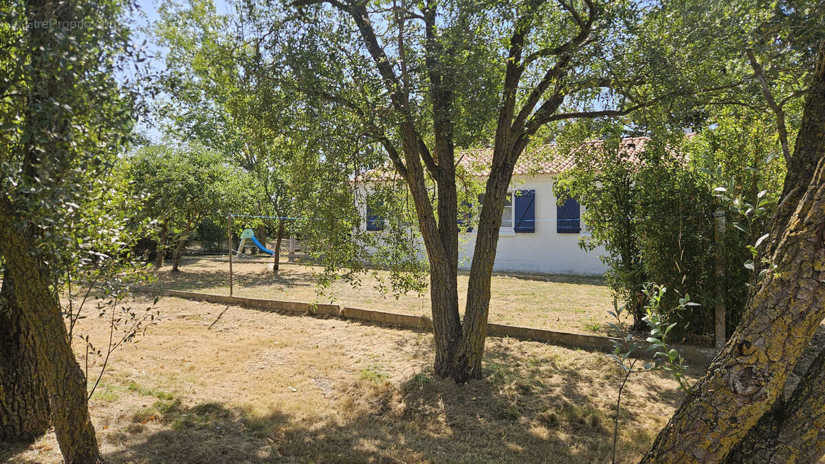 Maison de 81 m2 à 2 km du bourg et 2,5 km des plages ! - photo 8