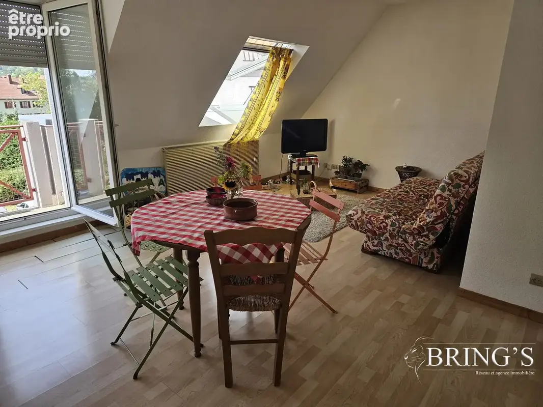 Appartement 65 m² à Thann  - photo 2