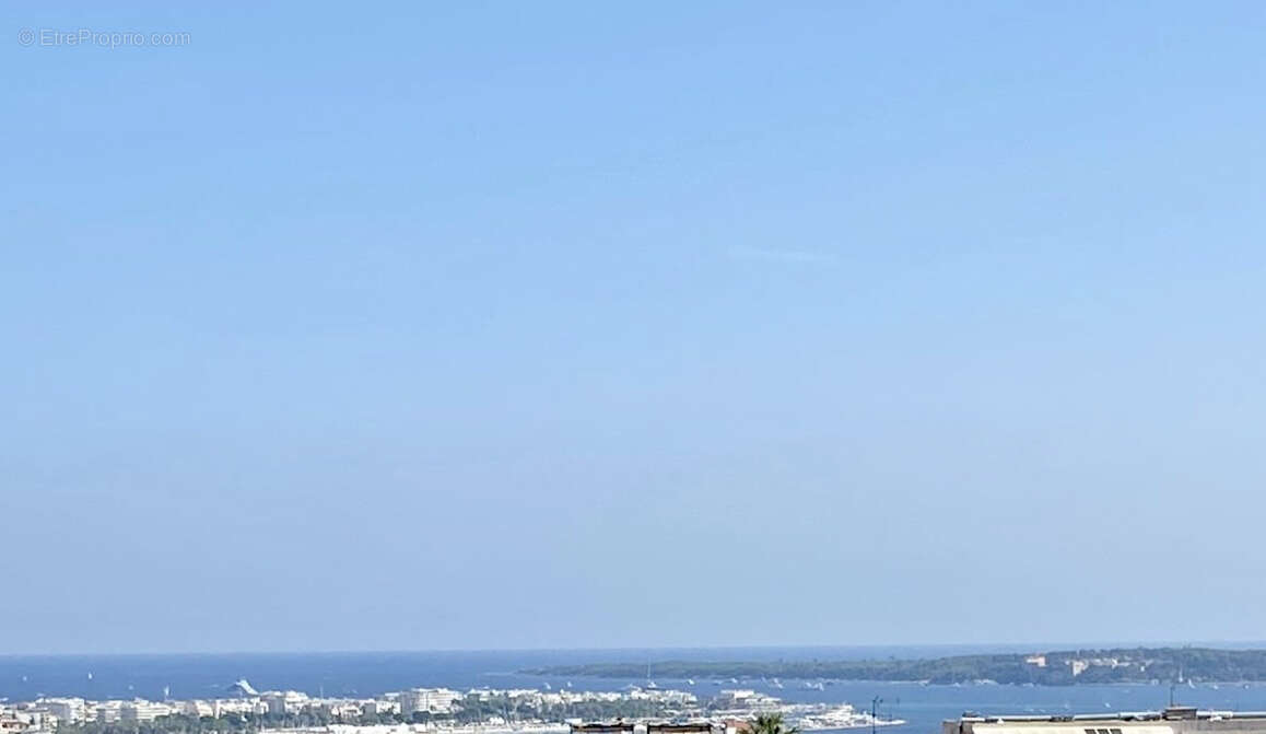 Appartement à CANNES