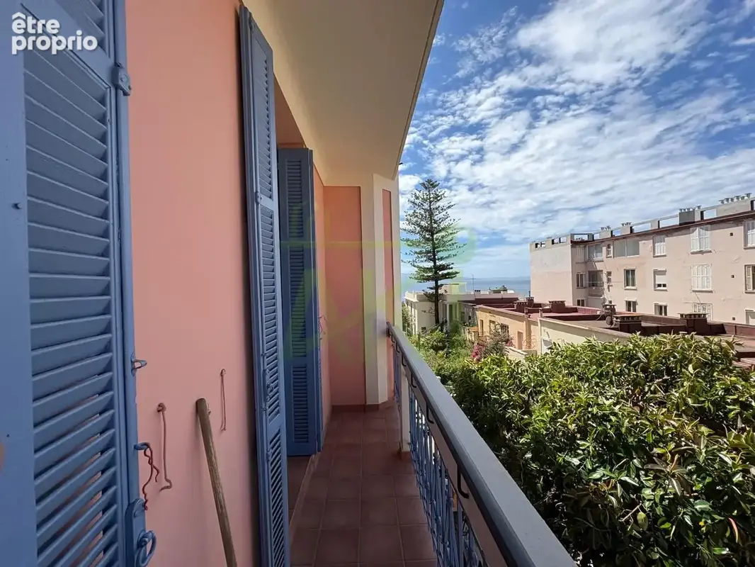 Appartement 3 pièces 45 m² à vendre à Ajaccio (20000) - photo 3