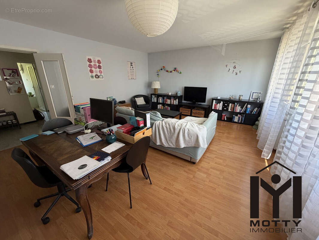 Appartement à LAXOU