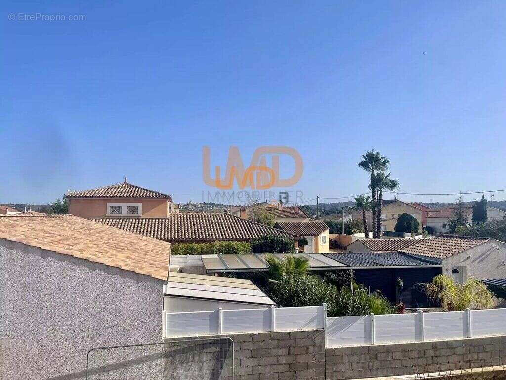 Maison à LIGNAN-SUR-ORB