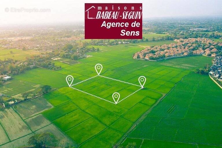 Terrain à VILLEBOUGIS