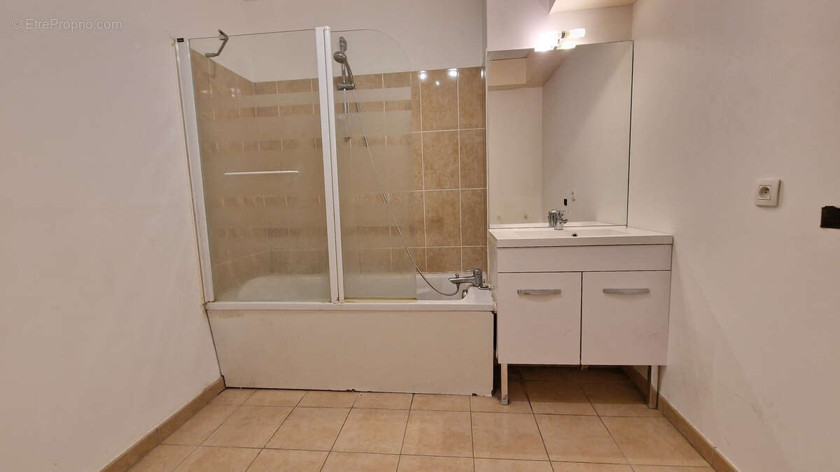 Appartement à MARLY-LA-VILLE