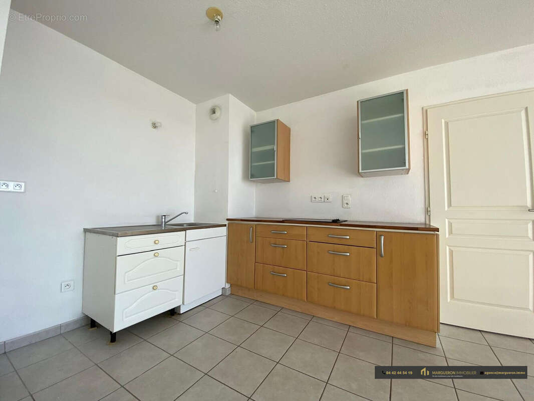 Appartement à PORT-SAINT-LOUIS-DU-RHONE