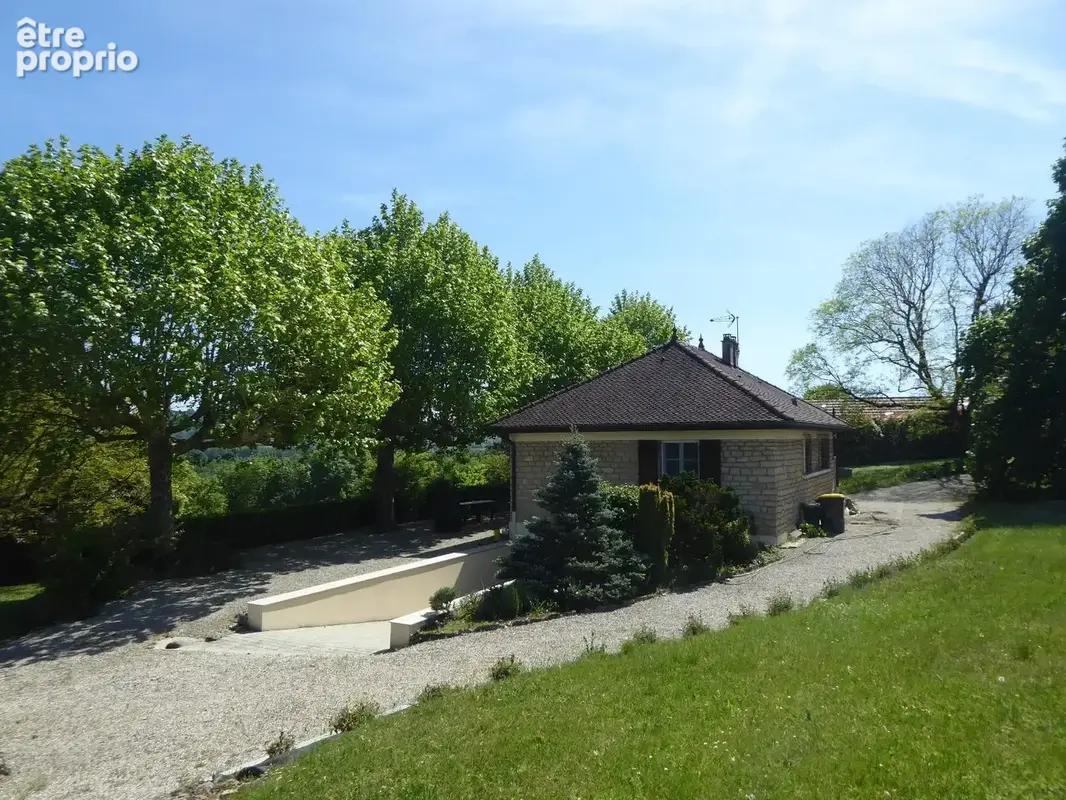 Maison sur Grand Terrain - photo 9