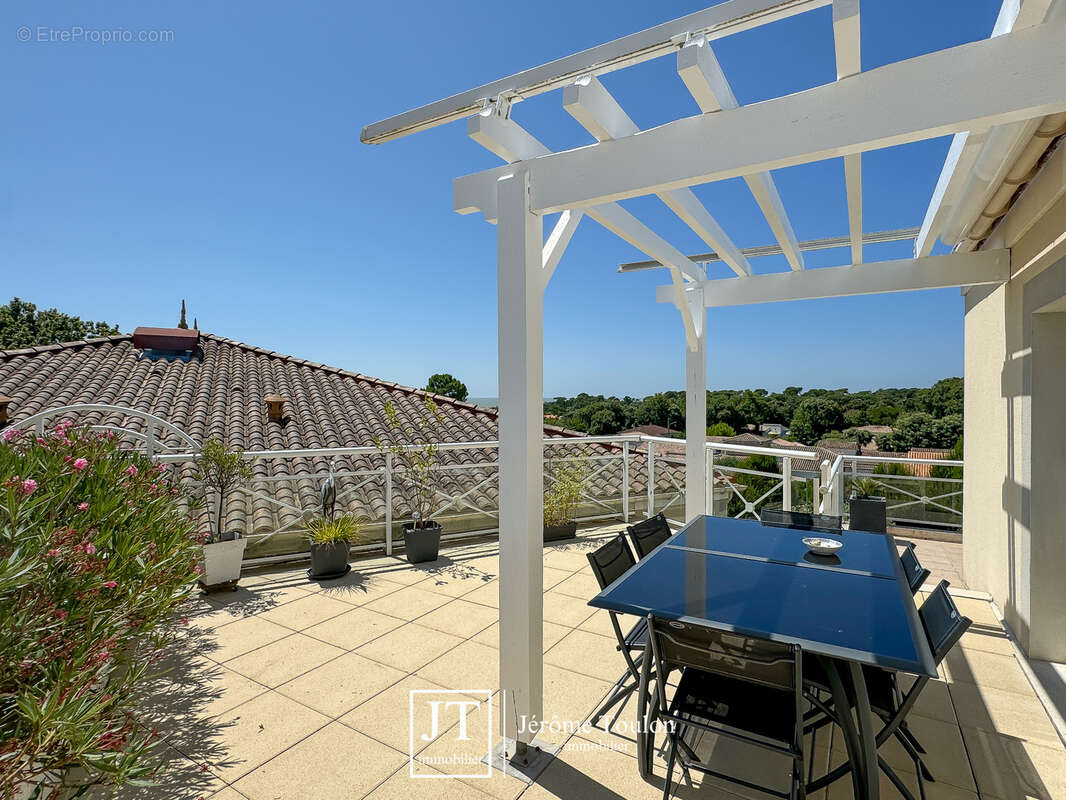 Appartement à VAUX-SUR-MER