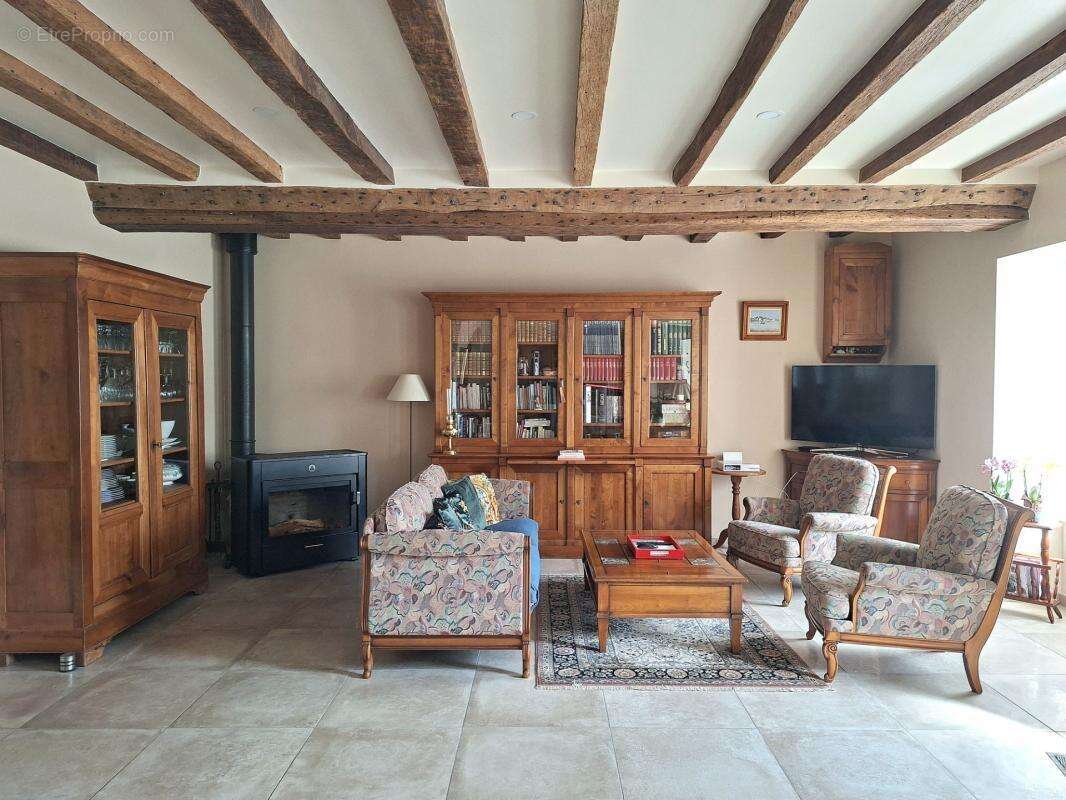 Propriété de caractère - 186m² - 4 chambres - 10' de Mayenne - photo 4