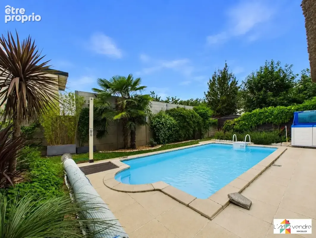 Maison 9 pièces 310 m² à vendre à Yerres (91330) - photo 2