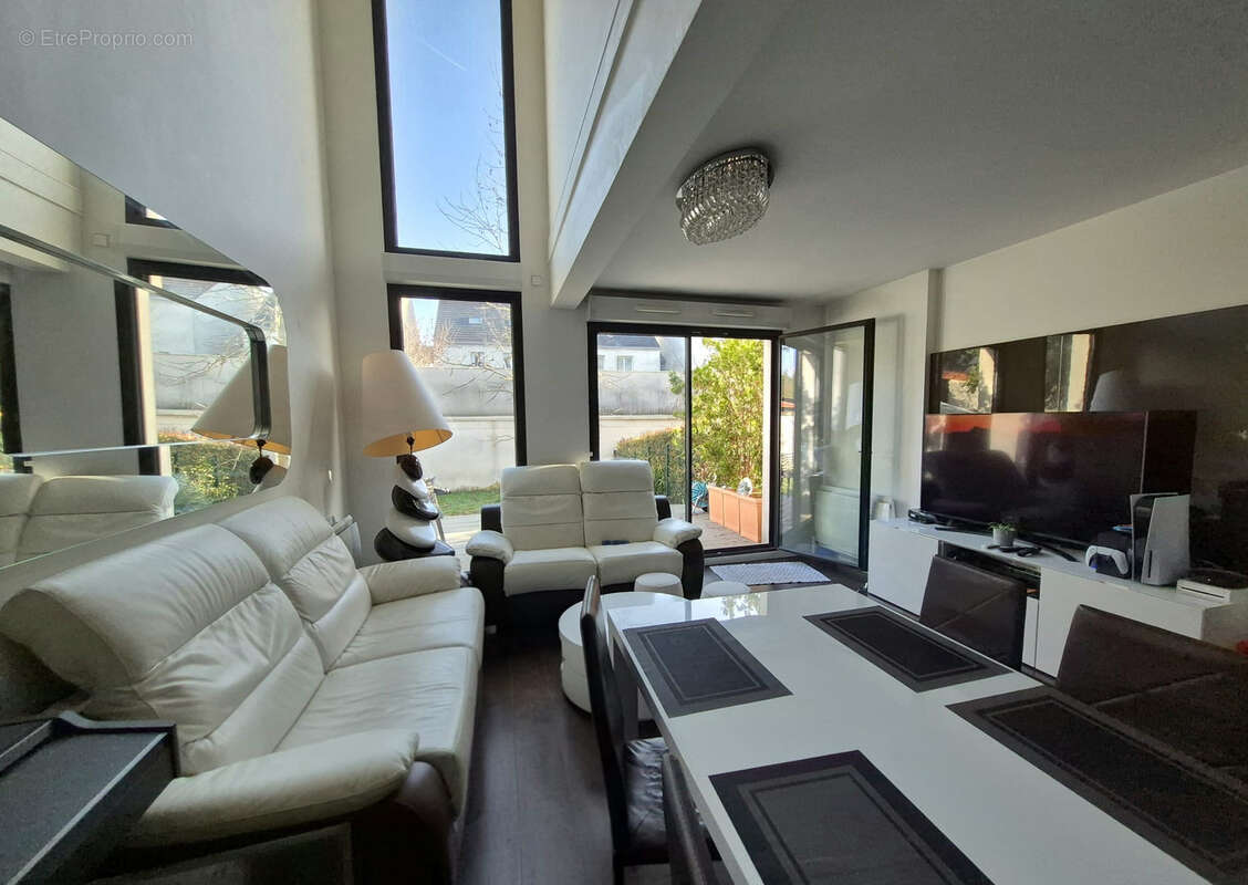 Maison à CHOISY-LE-ROI