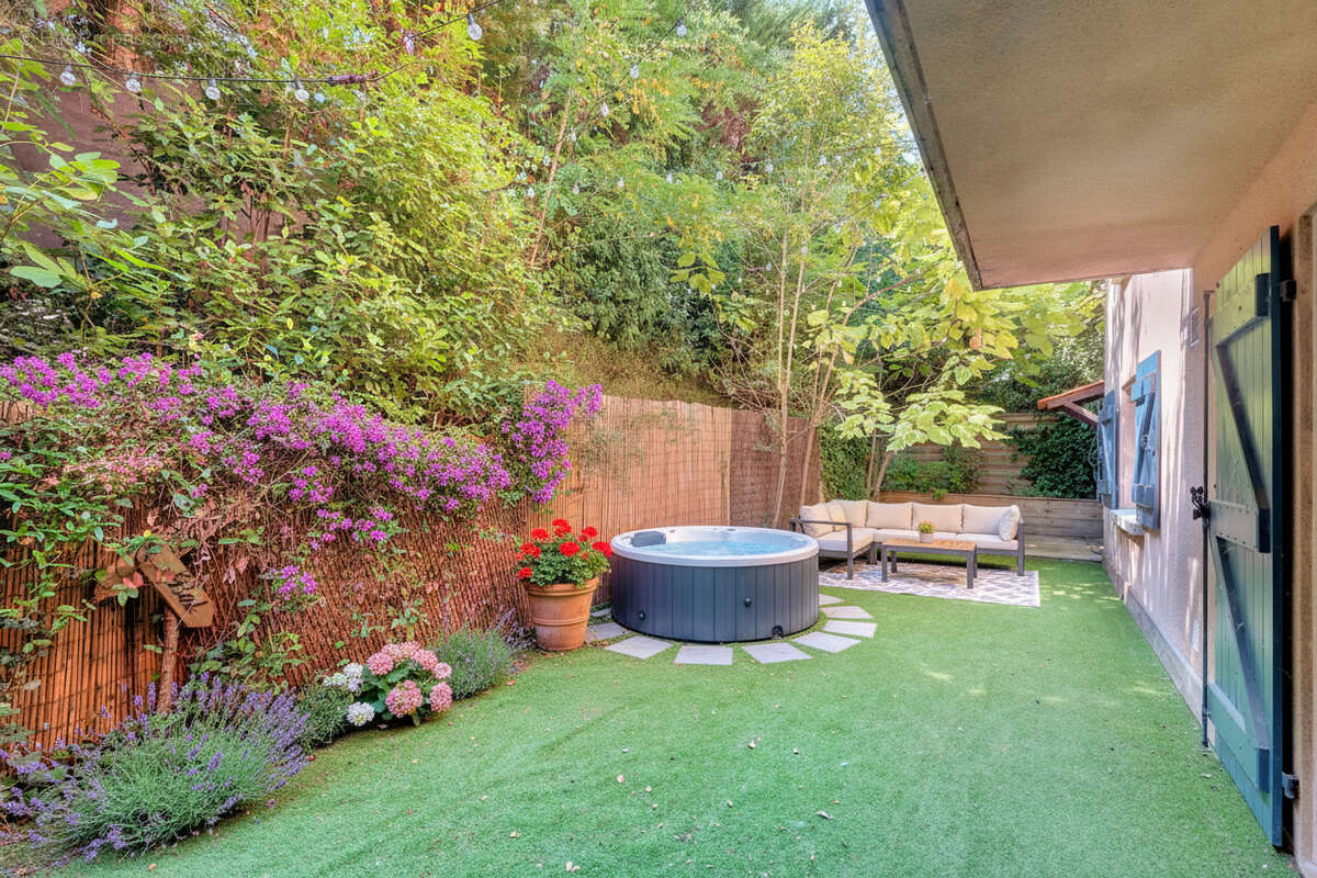 Maison à CASTANET-TOLOSAN